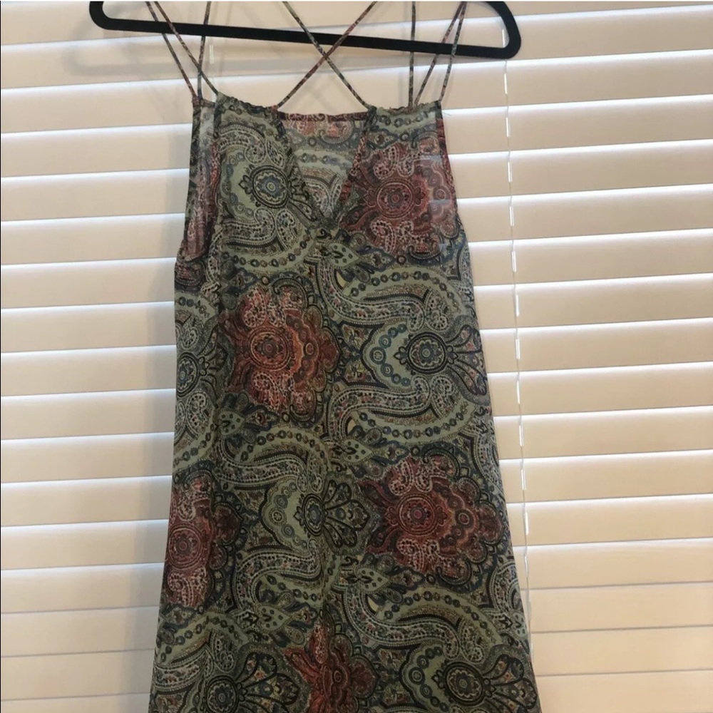 NWT Boohoo Paisley Swing Dress - Medium